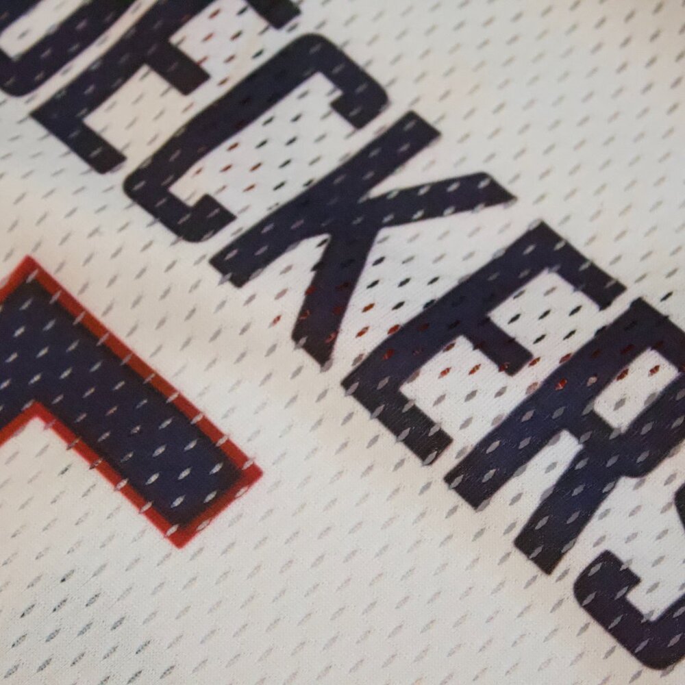 NEW Men's Throwback UConn Huskies Paige Bueckers #5 White Jersey Size Small - Picture 8 of 8